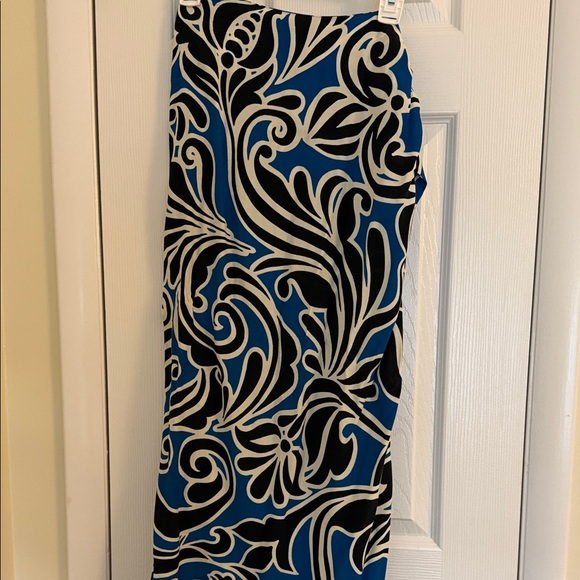 Zara Abstract Blue and Black Wrap Skirt - Picture 5 of 5